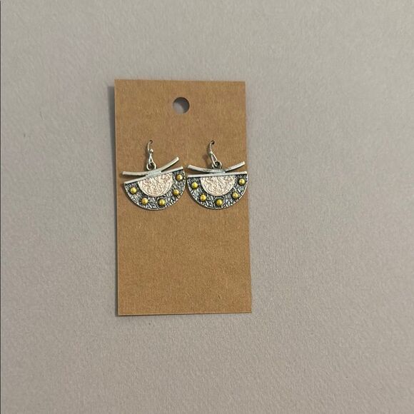 Elegant Silver and Yellow Earrings M467 - Picture 2 of 2